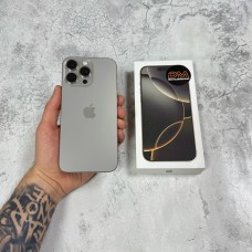 iPhone 16 Pro Max 256Gb Natural Titanium Б/У